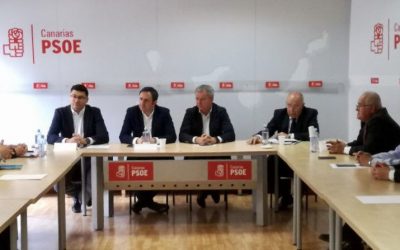 El Portavoz de Fomento del GPS en el Congreso de los Diputados mantiene una reunión con representantes del sector del transporte canario en Gran Canaria