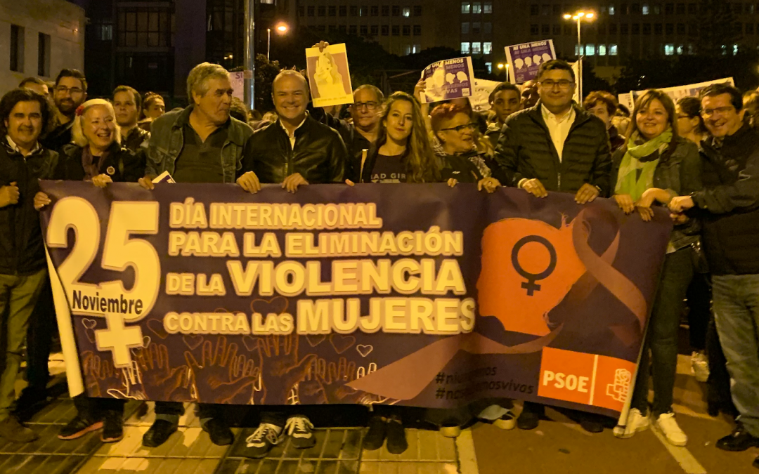 Manifestación por el Día Internacional de la Eliminación de la  violencia contra la mujer